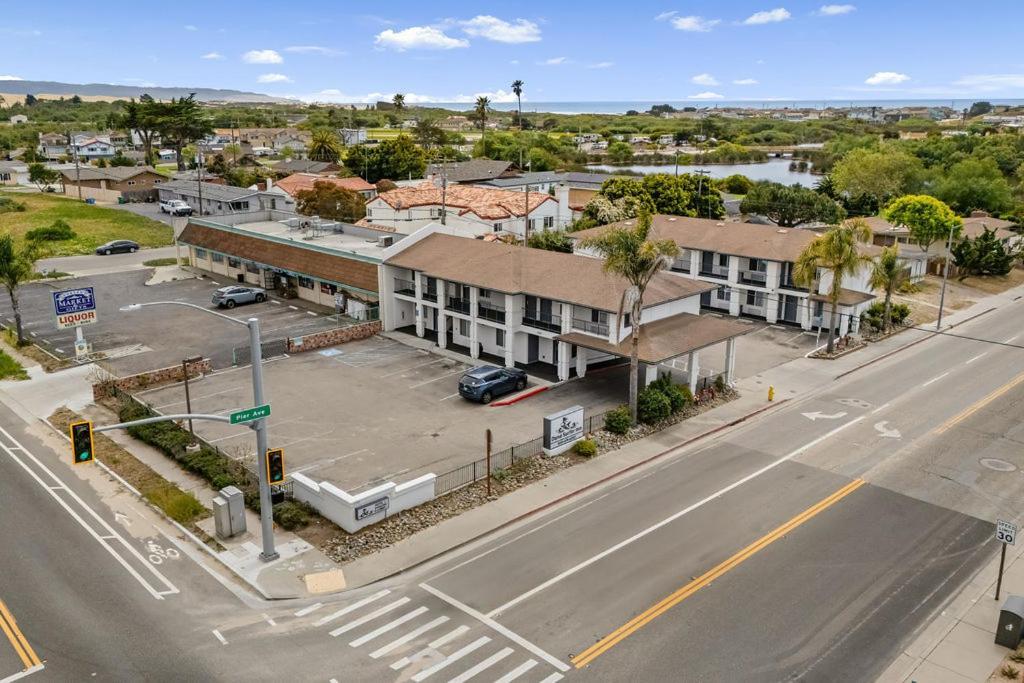Dune Surfer Inn Oceano Exterior photo